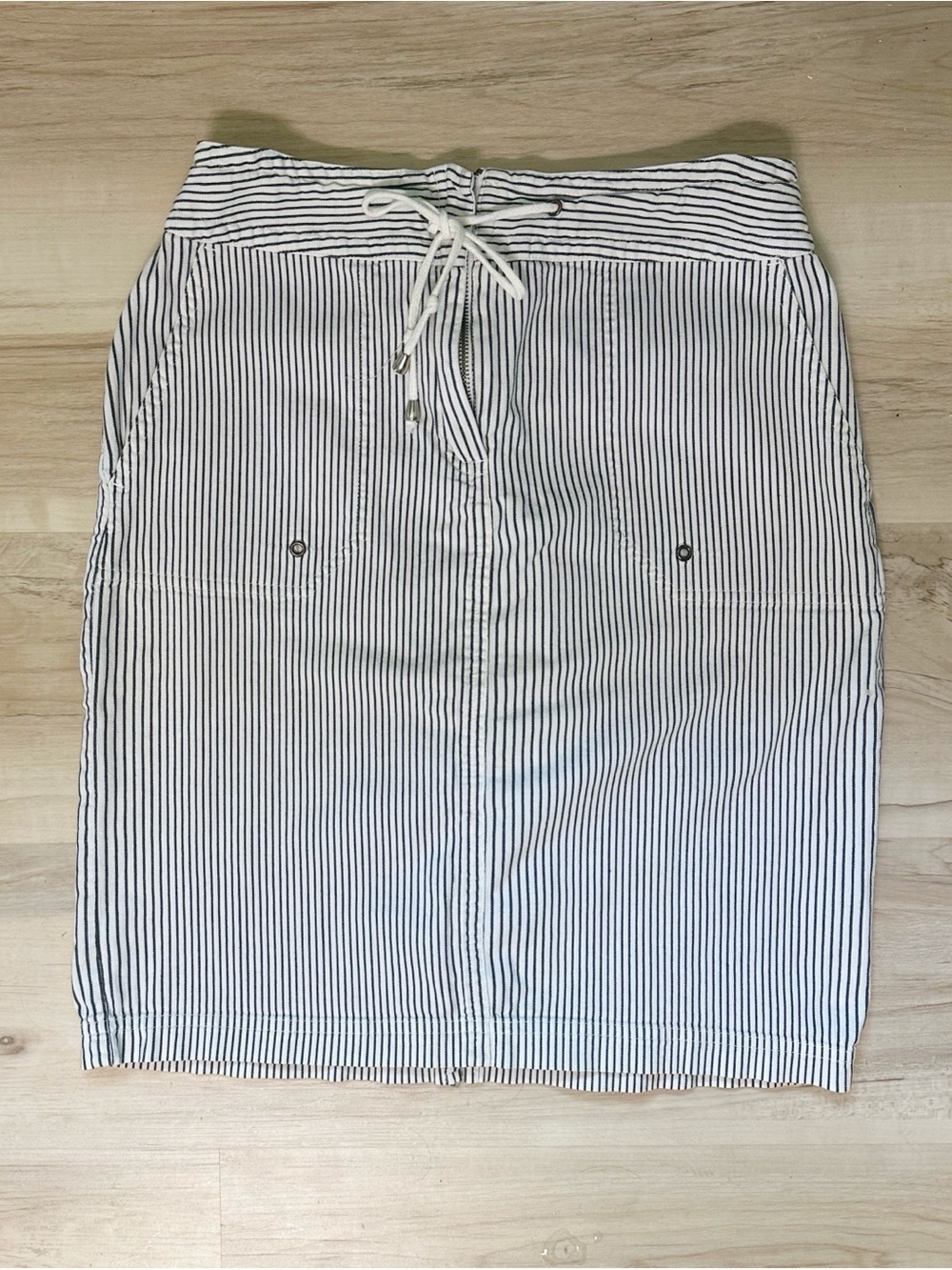 Chico's Skinny Striped Pencil Skirt - White & Navy